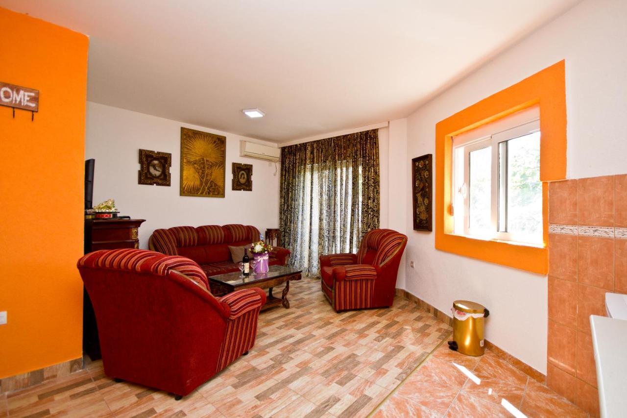 Apartmani Vukcevic 巴尔 外观 照片