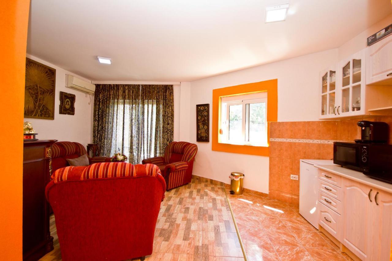 Apartmani Vukcevic 巴尔 外观 照片