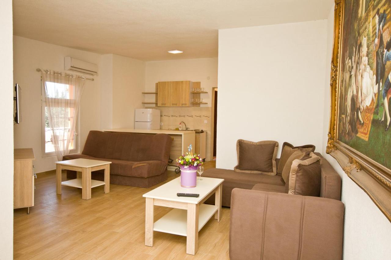 Apartmani Vukcevic 巴尔 外观 照片