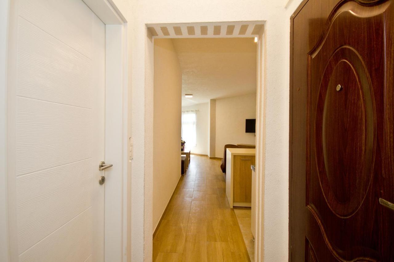 Apartmani Vukcevic 巴尔 外观 照片