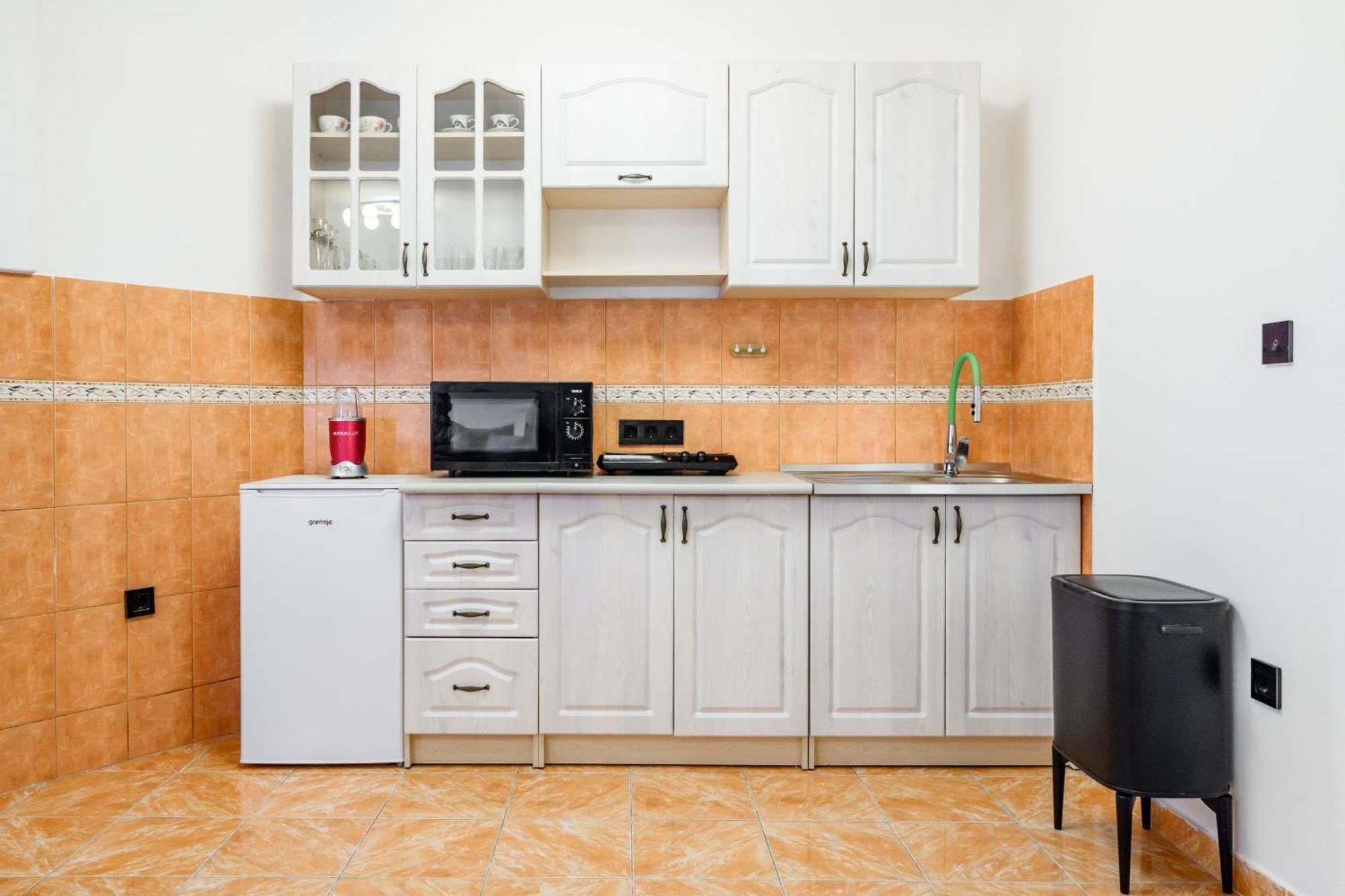 Apartmani Vukcevic 巴尔 外观 照片
